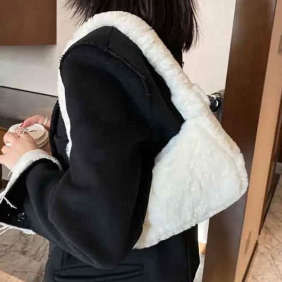 Furry Fluffy Soft Plush Shoulder Mini Hobo Handbag - NWT - Winter White - Picture 6 of 10